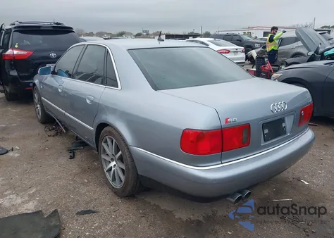 2003 Audi S8 4.2 from USA, damaged, VIN WAUGU44D33N002014